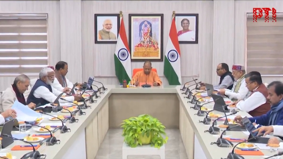 UP Supplementary Budget LIVE: यूपी में आज पेश होगा सप्लीमेंट्री बजट, कफ सिरप तस्करी पर योगी ने सपा को घेरा