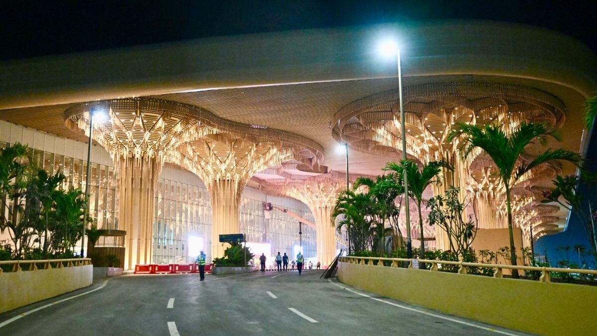 इस नए एयरपोर्ट की तस्वीरों ने छू लिया दिल! PM मोदी ने तारीफ में पढ़े कसीदे, आप भी देखें