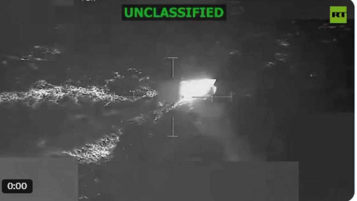 अमेरिका का वेनेजुएला के साथ संघर्ष तेज, US नेवी ने फिर किया प्रशांत महासागर में जहाज पर घातक हमला; 4 लोगों की मौत