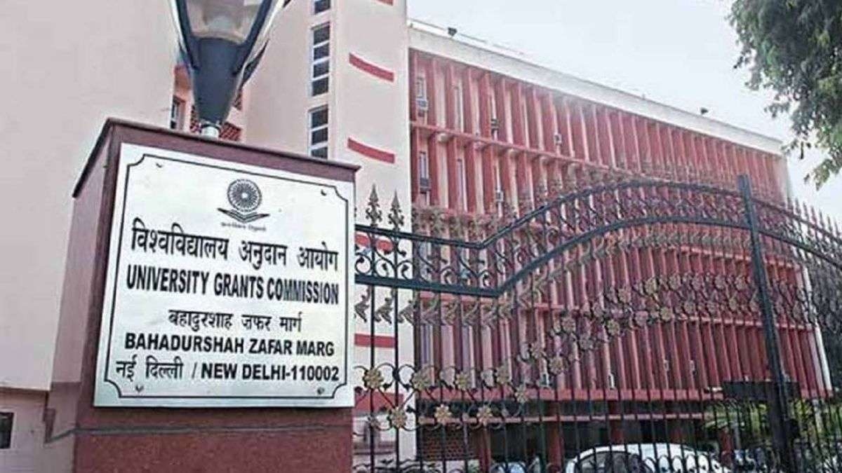 LIVE: UGC के नए नियमों से गरमाया देश का माहौल, कई शहरों में भारी विरोध प्रदर्शन शुरू