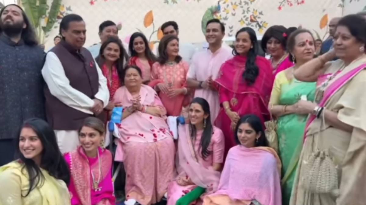 अंबानी परिवार के सबसे बड़े सदस्य का अनोखे अंदाज में मनाया गया बर्थडे, पूरी फैमिली पहुंची नाथद्वारा