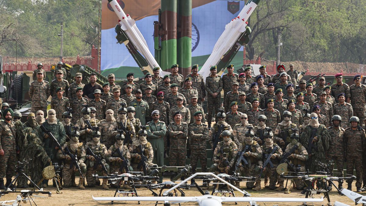 दुश्मनों पर कहर बनकर टूटेगी 'अश्नि' ड्रोन पलटन, लेफ्टिनेंट जनरल कटियार ने बताई पूरी बात
