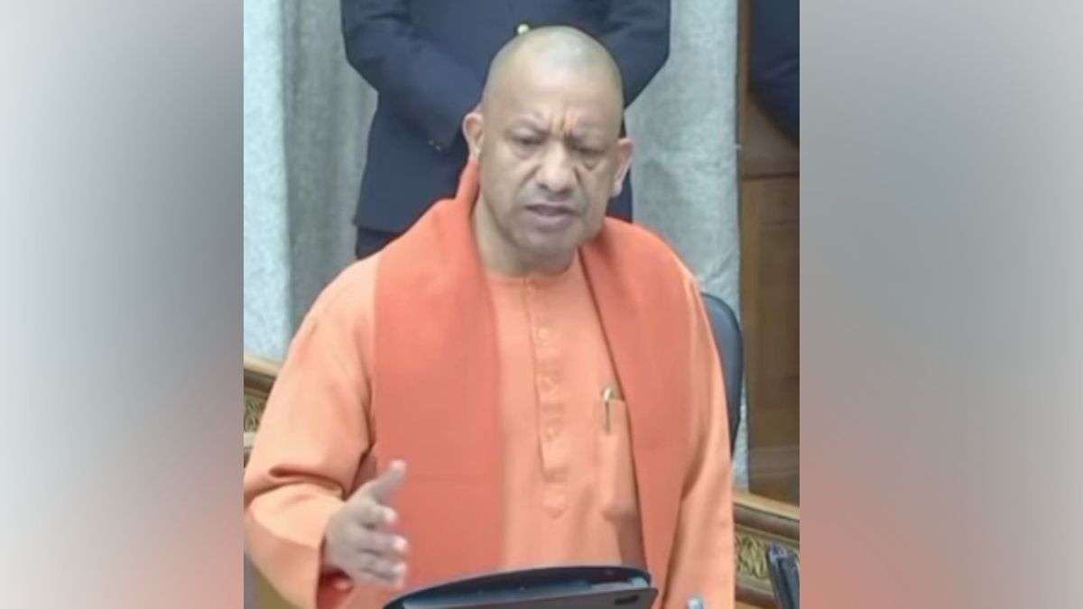 यूपी में शिक्षामित्रों और अनुदेशकों की बढ़ सकती है सैलरी, आज विधान परिषद में CM योगी ने किया बड़ा ऐलान, देखें VIDEO