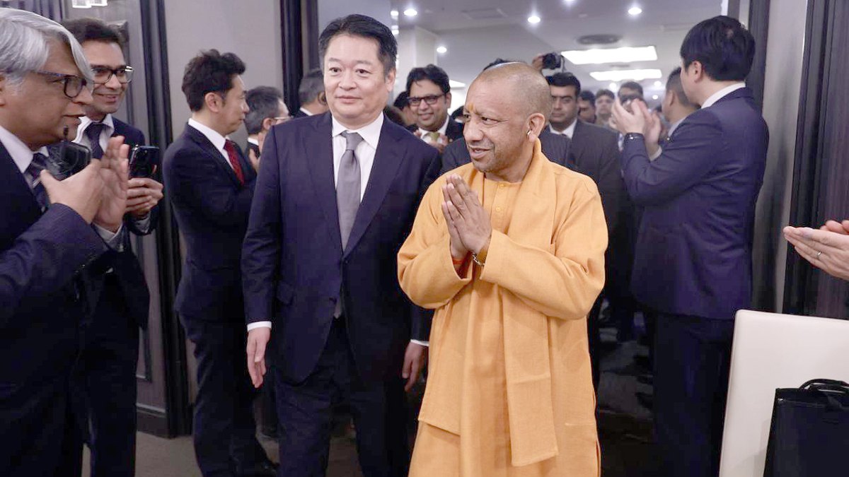 बेहद सफल रहा CM योगी का सिंगापुर-जापान दौरा, ₹1.5 लाख करोड़ के MoU, ₹2.5 लाख करोड़ के निवेश प्रस्ताव प्राप्त हुए