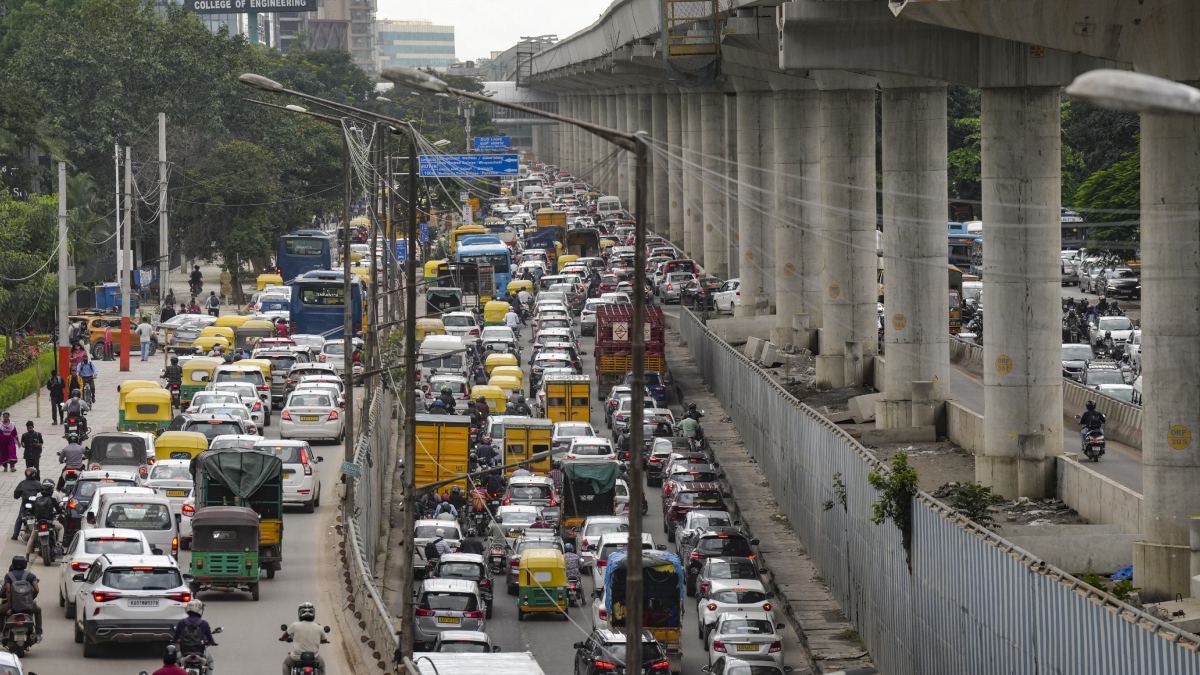 सुबह 8 से 10 और शाम में 5 से 9 बजे तक बंद रहेंगे दिल्ली के 20 रास्ते, पढ़िए ट्रैफिक पुलिस की एडवाइजरी