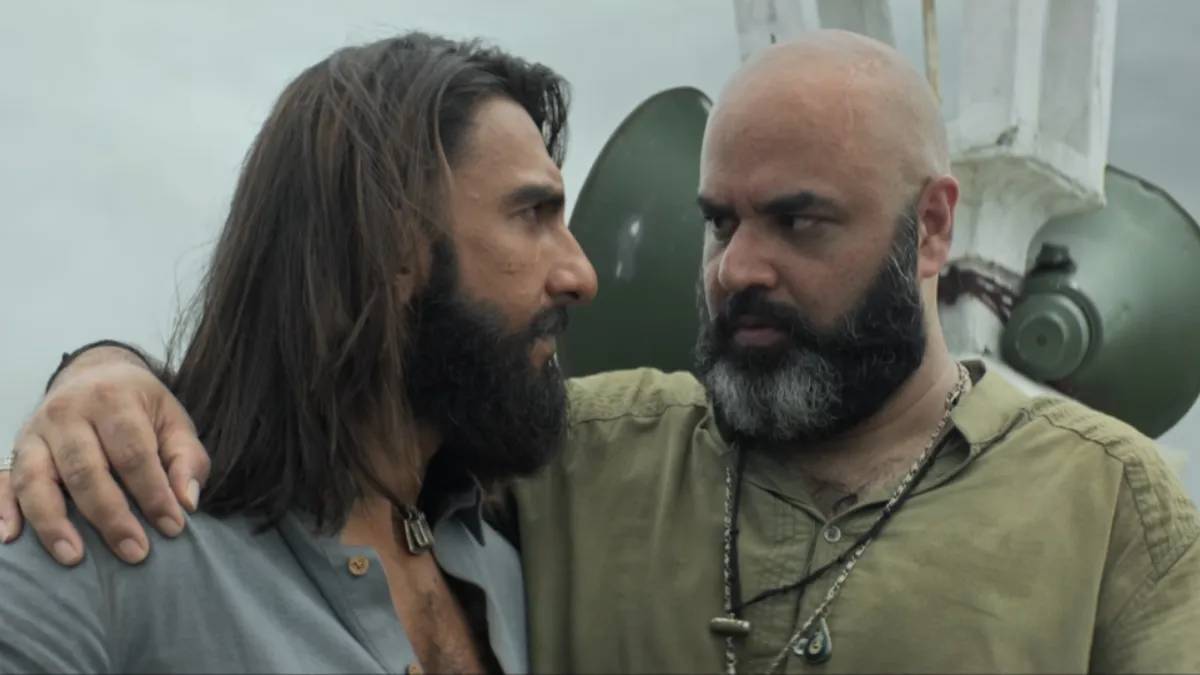 पाकिस्तान में सिगरेट से सस्ती बिक रही धुरंधर, बैन होने के बाद भी नहीं घटी दुश्मन देश में दीवानगी