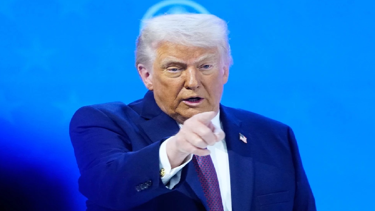 ब्रिटेन के पूर्व प्रिंस एंड्रयू की गिरफ्तारी पर ट्रंप ने जताई नाराजगी, बोले- 'It's a shame'