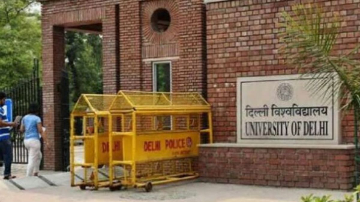 दिल्ली यूनिवर्सिटी ने इतने समय के लिए कैंपस में प्रोटेस्ट पर लगाया बैन, बताई ये वजह