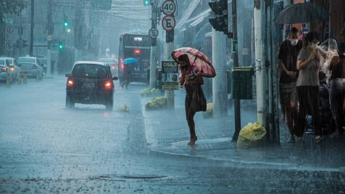 हरियाणा-पंजाब समेत 8 राज्यों में बारिश की चेतावनी, देश के इन इलाकों में बढ़ेगी गर्मी, जानें मौसम का ताजा हाल