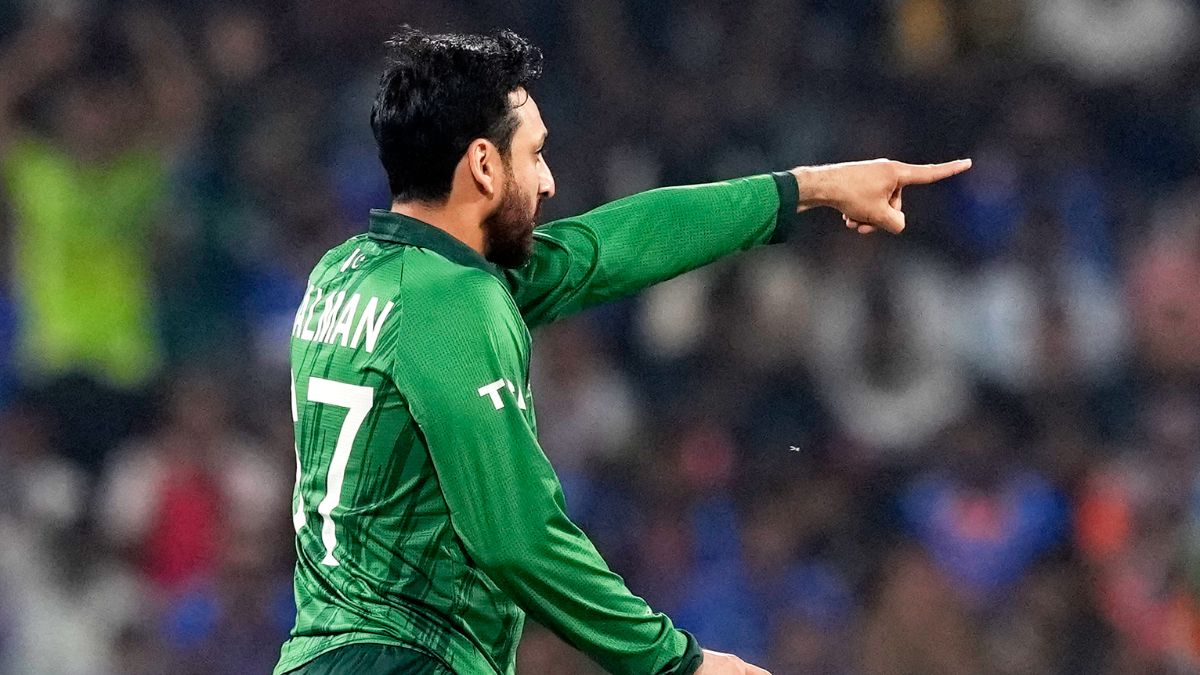 सलमान अली आगा ने मैच शुरू होने से पहले किया था ब्लंडर, एक गलत फैसले की वजह से मिली शर्मनाक हार