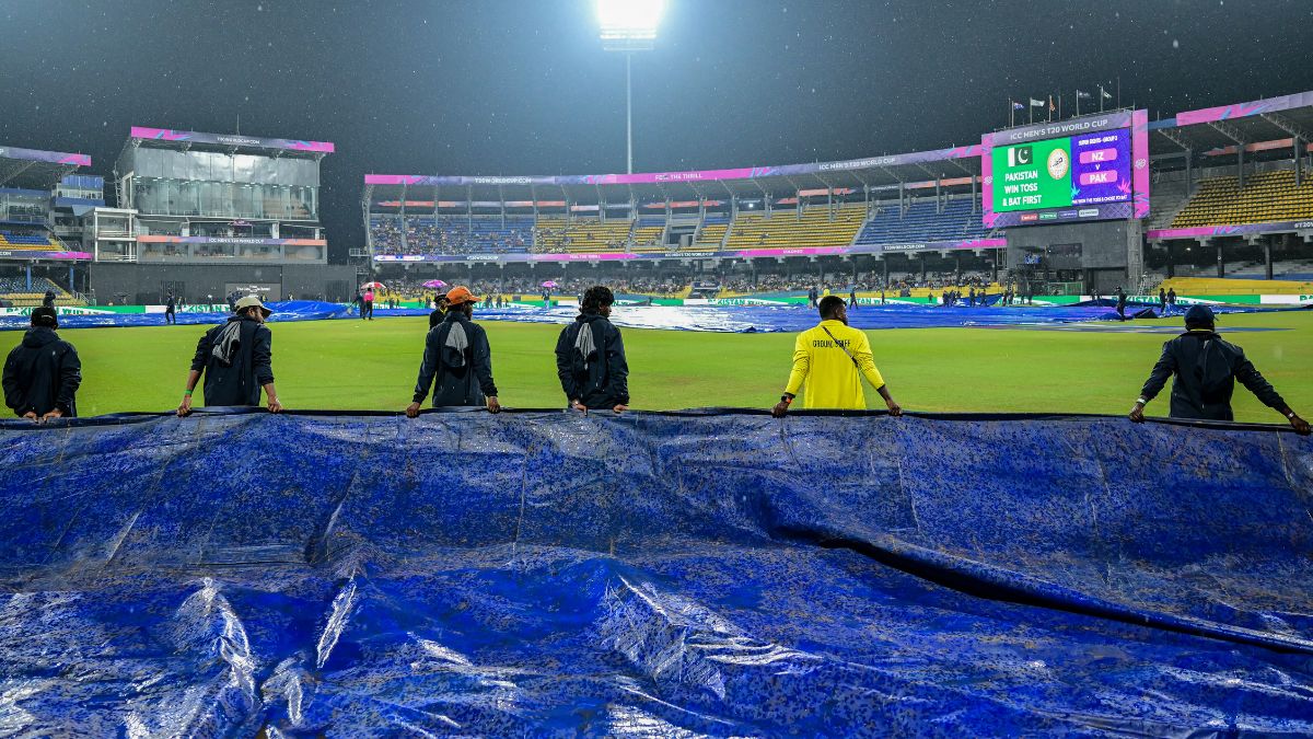 अगर बारिश की वजह से रद्द हुआ इंग्लैंड वर्सेस न्यूजीलैंड मैच तो किसे मिलेगा फायदा? पाकिस्तान पर पड़ेगा इसका असर