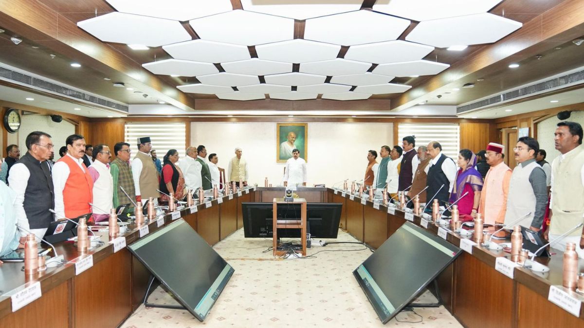 मध्य प्रदेश: राज्य में तलाकशुदा महिलाएं भी माता-पिता की परिवार पेंशन की पात्र होंगी, मोहन कैबिनेट का ऐतिहासिक फैसला