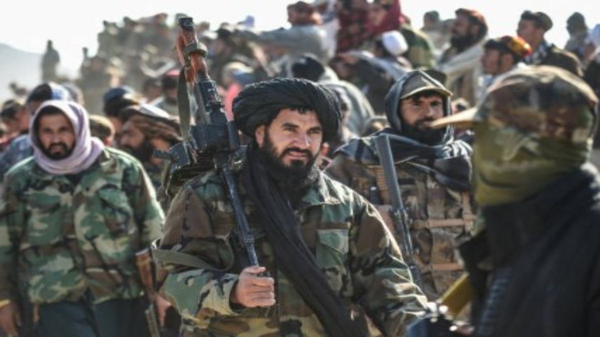 Explainer: पाकिस्तान और अफगानिस्तान के बीच भीषण जंग, 132 साल पुरानी है लड़ाई, जानें कैसे शुरू हुआ विवाद?