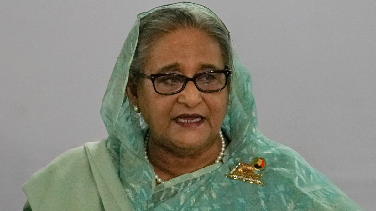 शेख हसीना ने बांग्लादेश के चुनाव को बताया पूरी तरह बोगस, वोटिंग टर्नआउट के आंकड़ों से समझाई गड़बड़ी