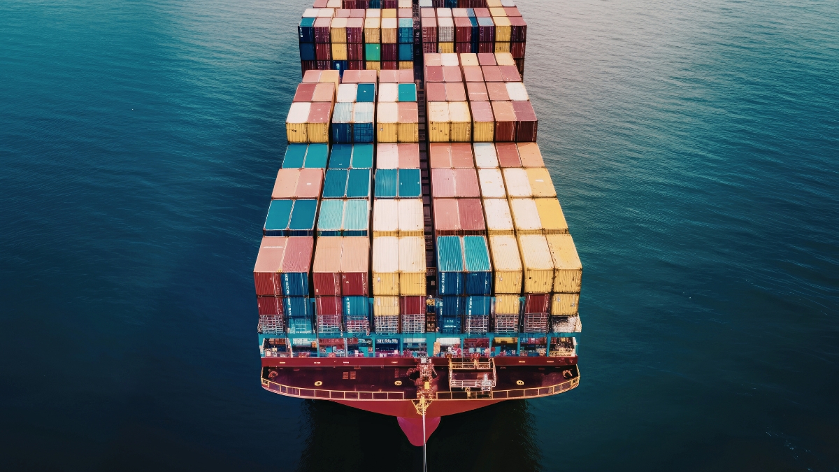 ईरान पर हमले से भारत की बढ़ी चिंता, 4.33 लाख करोड़ के कारोबार पर संकट, खाड़ी रूट पर मंडराया खतरा