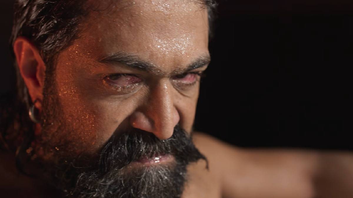 'आई एम होम डैडी', खूनी खेल लेकर आ रहे यश, 'धुरंधर' और 'एनिमल' की बाप निकलेगी फिल्म, आंखें मीच कर देखेंगे टीजर