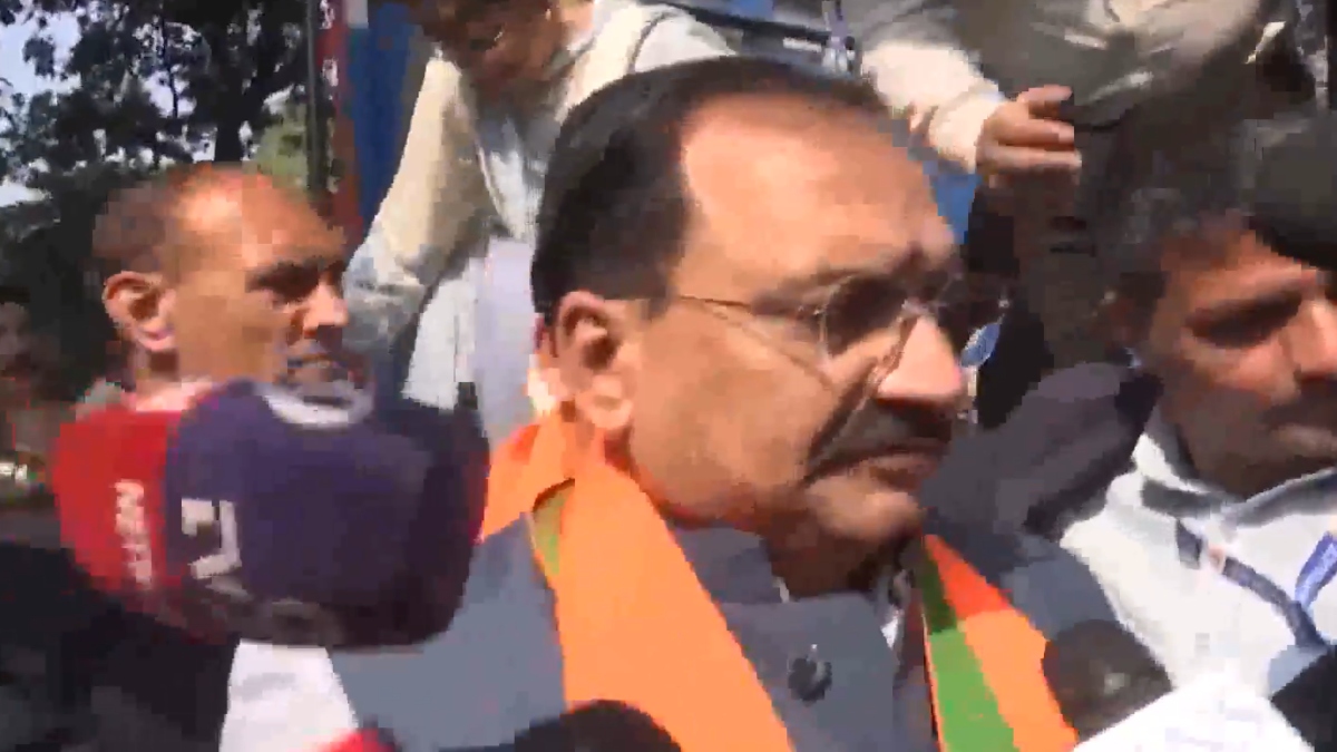 कांग्रेस के खिलाफ बीजेपी का विरोध प्रदर्शन, हिरासत में लिए गए दिल्ली प्रदेश अध्यक्ष वीरेंद्र सचदेवा