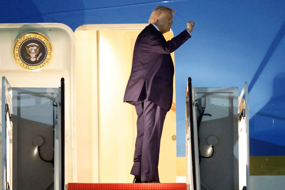 "ईरान ने सरेंडर कर दिया, अब वह मिडिल ईस्ट का दादा नहीं रहा", युद्ध के बीच ट्रंप ने किया पोस्ट, जानें क्या लिखा?