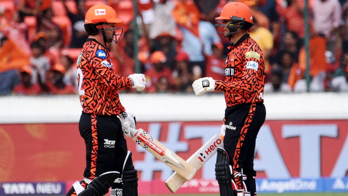 RCB vs SRH Match Time: कितने बजे शुरू होगा आईपीएल का पहला मुकाबला, कहीं छूट ना जाए मैच