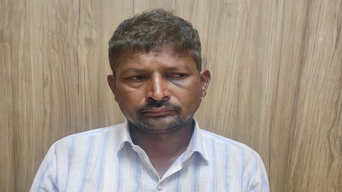 2 बेटियों को रातभर उल्टा लटकाया, फिर जाकर सो गया, एक की मौत; पिता की करतूत सुन रोंगटे खड़े हो जाएंगे