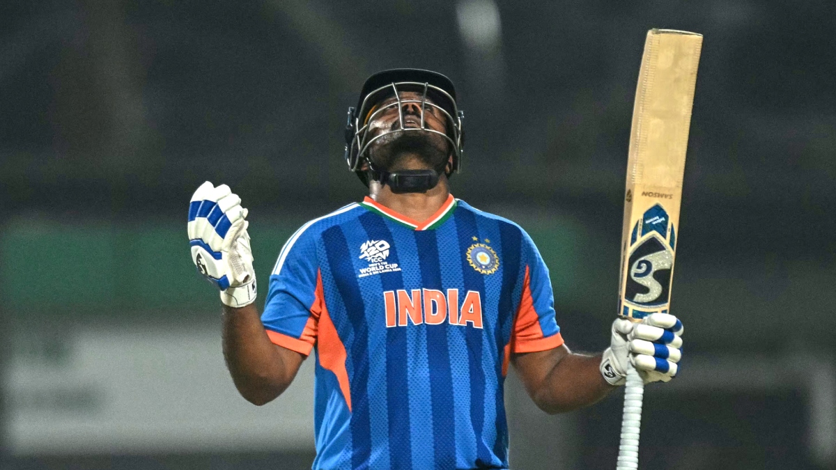 पूर्व पाकिस्तानी गेंदबाज ने संजू सैमसन की जमकर की तारीफ, टीम इंडिया पर फिर उठाए सवाल