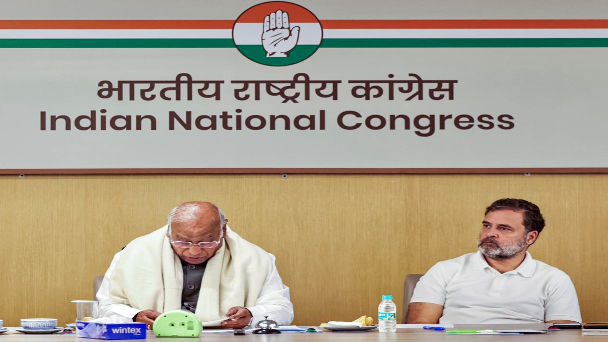 केरल विधानसभा चुनाव: कांग्रेस ने जारी की 55 उम्मीदवारों की पहली लिस्ट, पूर्व सीएम ओमान चांडी के बेटे को दिया टिकट