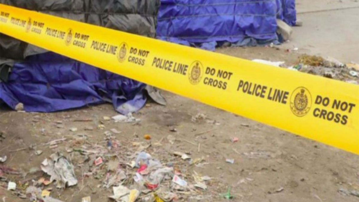 दिल्ली: LPG रिसाव की वजह से आशीर्वाद अपार्टमेंट में ढाई साल की बच्ची की मौत, परिजनों के बीच मचा हड़कंप