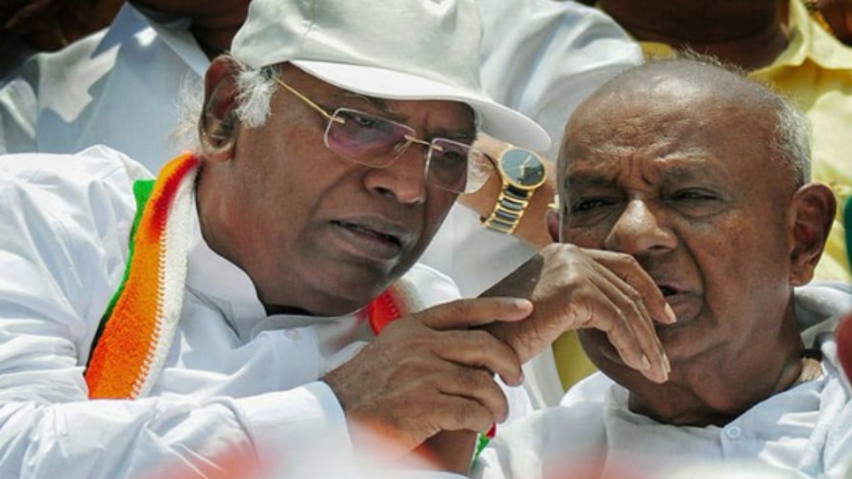 'कांग्रेस से मेरी ‘मजबूरी की शादी’ हुई थी, लेकिन मुझे ‘तलाक’ लेना पड़ा', खरगे को देवेगौड़ा ने दिया जवाब