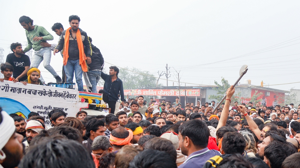 फरसा बाबा की मौत के बाद हंगामा, आरोपी ड्राइवर ने भी दम तोड़ा, प्रशासन का दावा- 'शिष्यों को कोई परेशानी नहीं होगी'