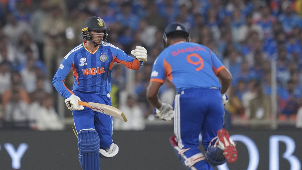 IND vs NZ: फाइनल में टीम इंडिया ने लगाई रिकार्ड्स की झड़ी, टी20 वर्ल्ड कप इतिहास में पहली बार हुआ गजब का कारनामा