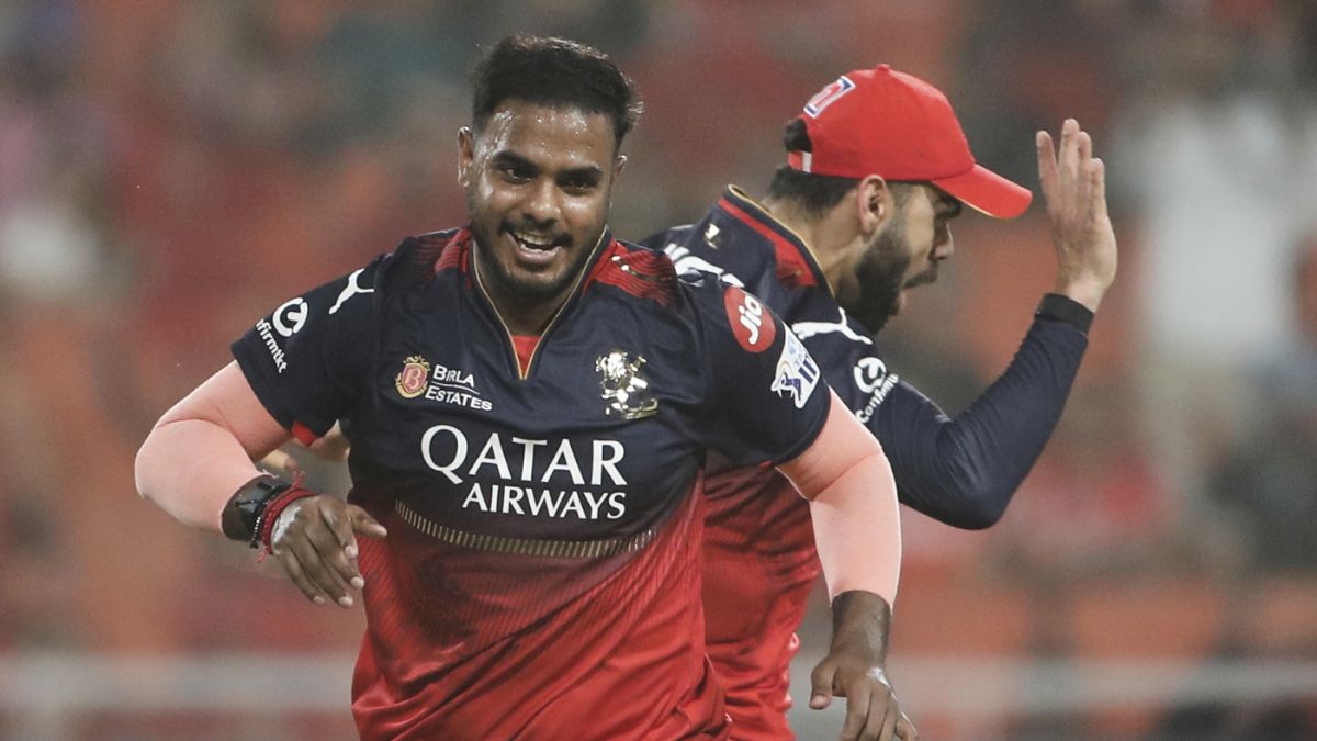 शादी के बंधन में बंधे RCB के क्रिकेटर यश दयाल, कंटेंट क्रिएटर श्वेता पुंडीर संग लिए सात फेरे