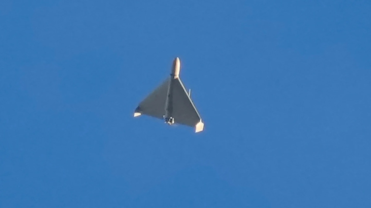 UAE के एयर डिफेंस सिस्टम ने ईरानी ड्रोन की उड़ा दी धज्जियां, सामने आया वीडियो