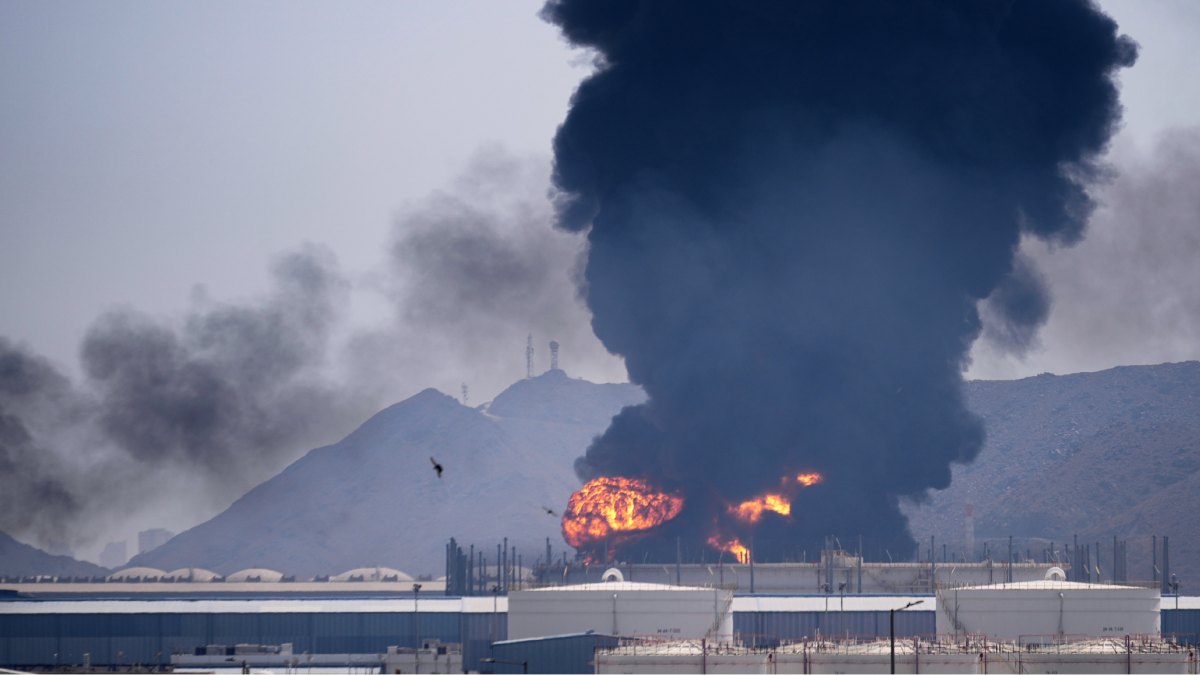 Live: अमेरिका-इजरायल और ईरान की जंग में जल रहे खाड़ी के देश, ट्रंप बोले- 'ईरान की 90 फीसदी मिसाइलें खत्म'