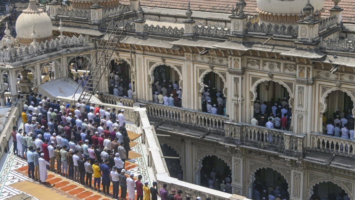 दिल्ली की जामा मस्जिद में सुबह 6.45 पर अदा की जाएगी ईद की नमाज, ड्रोन-AI से निगरानी करेगी पुलिस