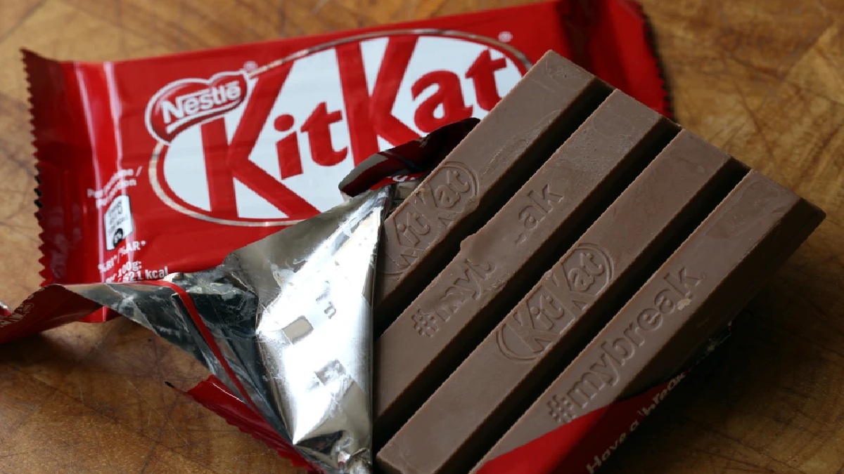 यूरोप में KitKat की चोरी, 12 टन से ज्यादा चॉकलेट बार ले उड़े चोर; कंपनी के प्रवक्ता ने की चोरों की तारीफ!