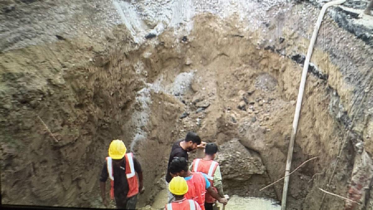 लखनऊ में बने ग्रीन कॉरिडोर का एक हिस्सा बंद, सड़क धंसने के बाद रोका गया ट्रैफिक; अखिलेश यादव ने कसा तंज