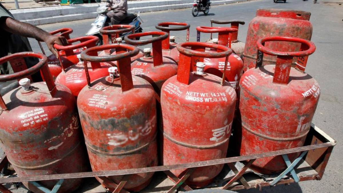 नहीं मिल रहा LPG सिलेंडर? ये किचन अप्लायंसेज आएंगे काम, चलती रहेगी घर की रसोई