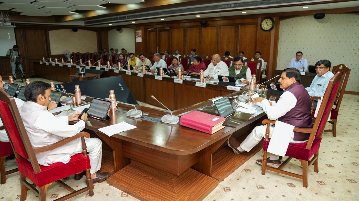 CM मोहन यादव की अध्यक्षता में मंत्रि-परिषद की बैठक, 33240 करोड़ की इन योजनाओं को मिली हरी झंडी