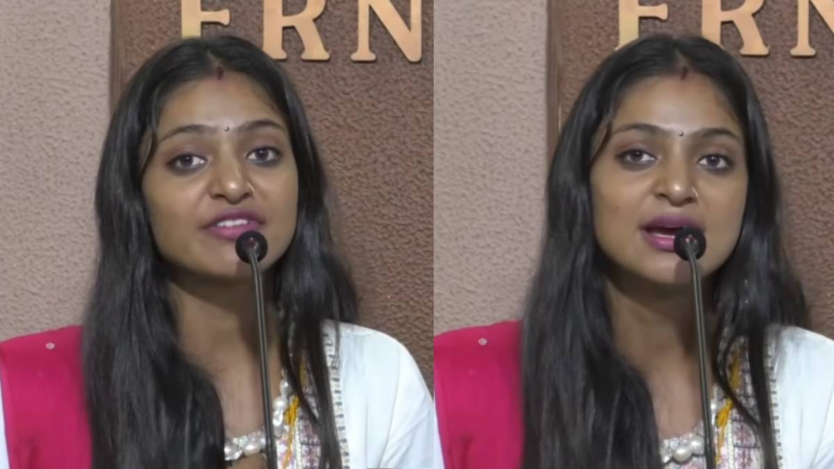 'वो मुझे छूता था', मोनालिसा ने उस डायरेक्टर पर लगाए आरोप जिसने बनाया हीरोइन, रो-रोकर खोली सनोज मिश्रा की पोल