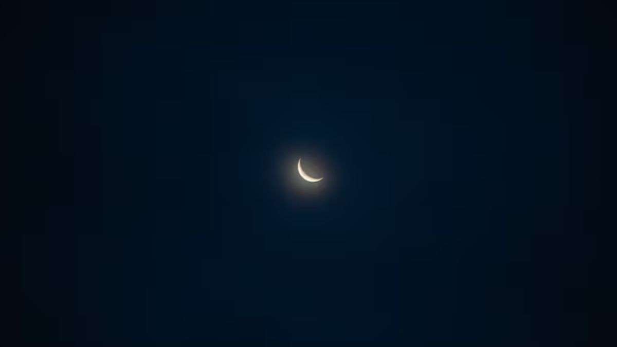 कभी-कभी चांद आधा ही क्यों निकलता है, वजह सुनकर यकीन नहीं होगा; बेहद दिलचस्प है जवाब