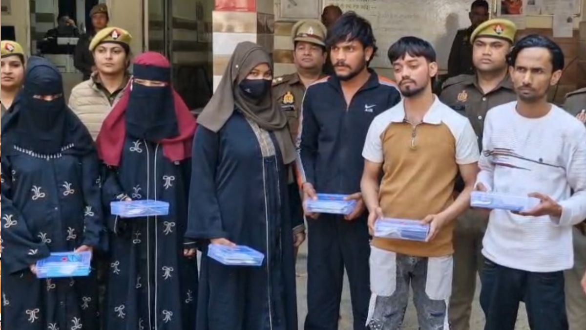 महिला ने पिटाई कराई और अपने साथ जबरन बनवाया 'गंदा' वीडियो, ऐसे हुआ पूरे गिरोह का भंडाफोड़