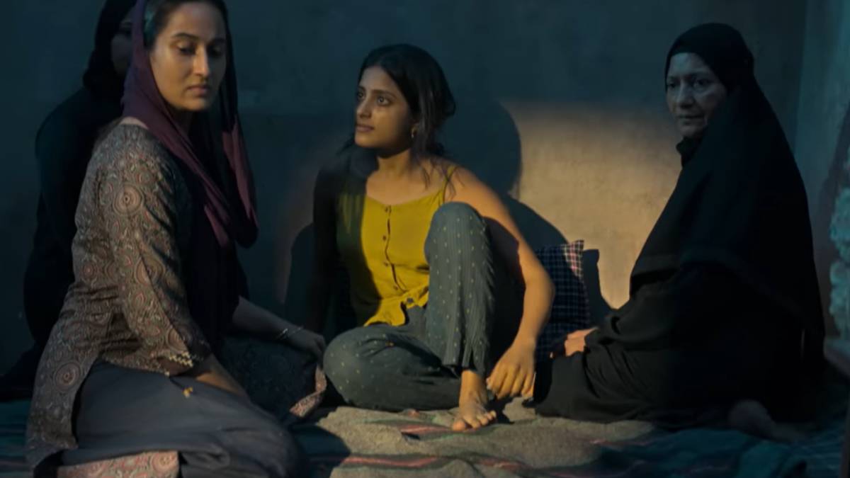 The Kerala Story 2: विवादों के बीच बढ़ी 'द केरल स्टोरी 2' की कमाई, कई जगह शो कैंसिल, फिर भी छाप रही नोट