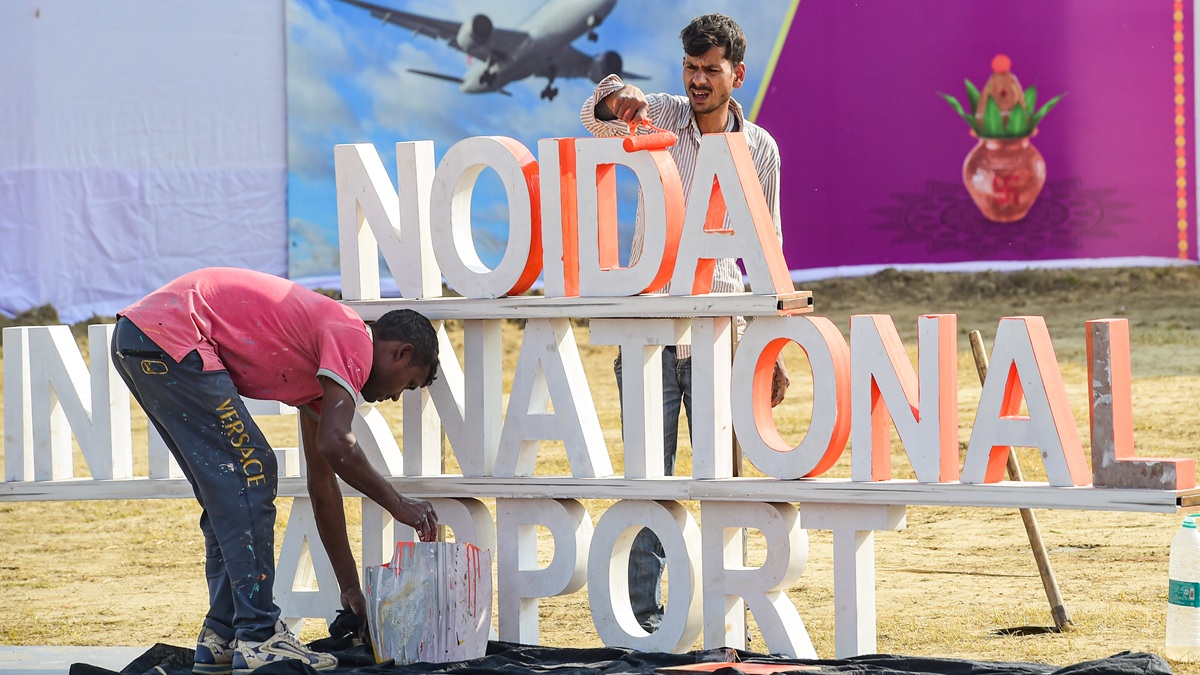 पहले फेज में एक रनवे, 150 उड़ानों का संचालन; जेवर एयरपोर्ट  को लेकर आया बड़ा अपडेट