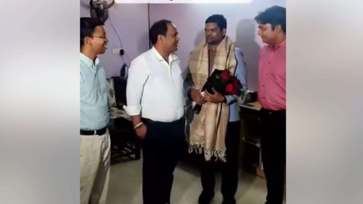 कैंसर से लड़ते हुए 38 की उम्र में पास की UPSC की परीक्षा, युवाओं के लिए पेश की मिसाल, कहानी जानकर सैल्यूट करेंगे