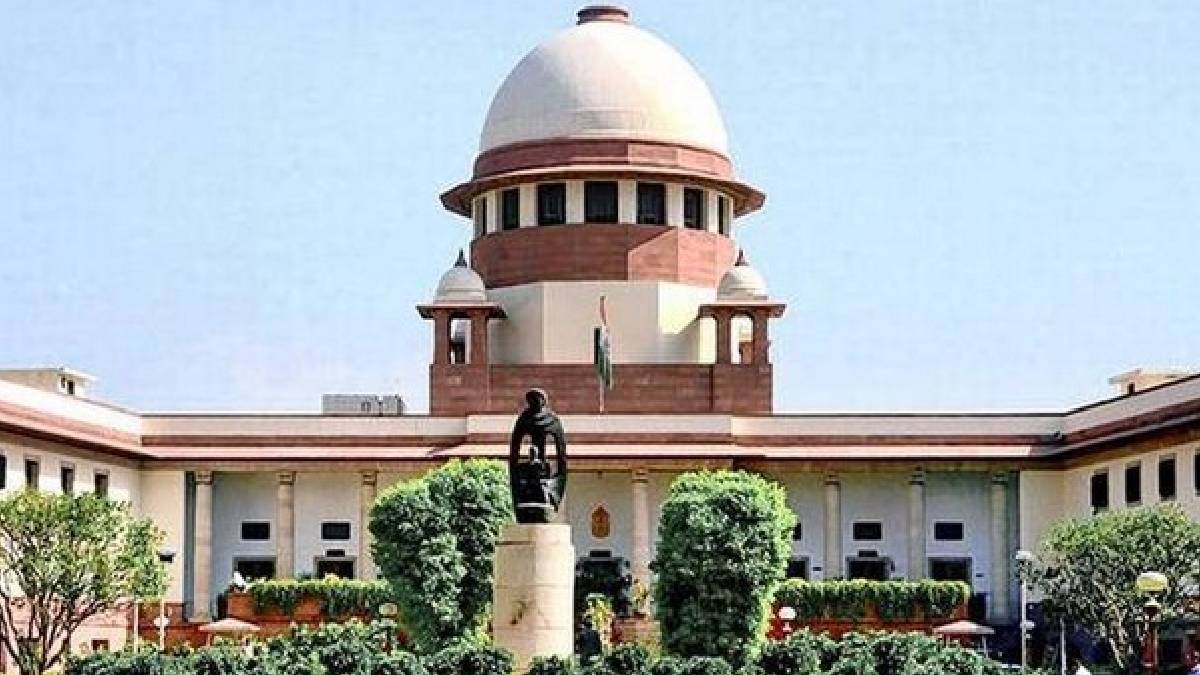 बच्चा गोद लेने वाली महिलाओं को 12 हफ्ते तक मिल सकेगी मैटरनिटी लीव, सुप्रीम कोर्ट का ऐतिहासिक फैसला