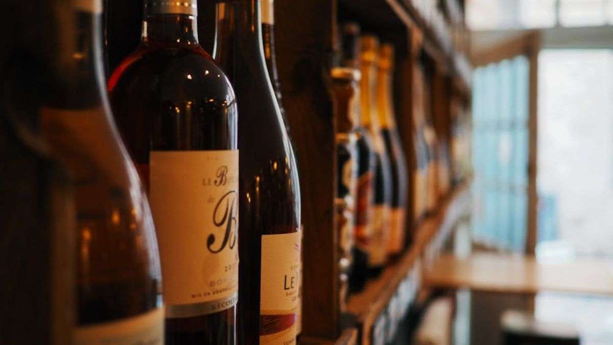 होली पर भी खुली रहेंगी शराब की दुकानें, दिल्ली में नहीं रहेगा 'ड्राई डे'