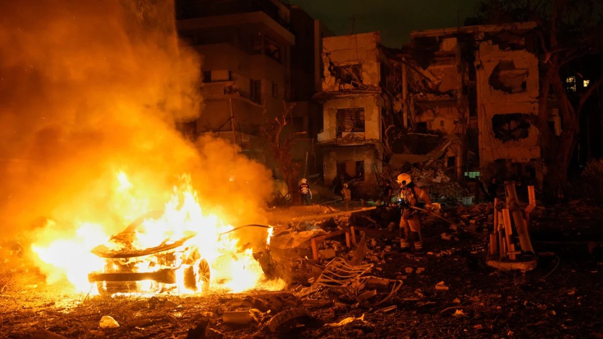 "ईरानी द्वीपों पर कोई भी अटैक हुआ तो...पूरे फारस की खाड़ी में बहेंगी खून की नदियां", ईरान ने दी धमकी