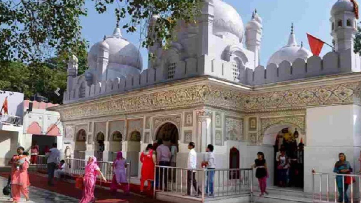 LPG सिलेंडर की किल्लत अब मंदिर तक पहुंची, पंचकूला के श्री माता मनसा देवी मंदिर में भंडारा बंद