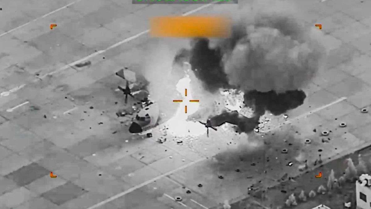 अमेरिकी हमलों से भड़का ईरान, IRGC ने दी UAE को धमकी; नेतृत्व को लेकर क्या बोले रजा पहलवी?