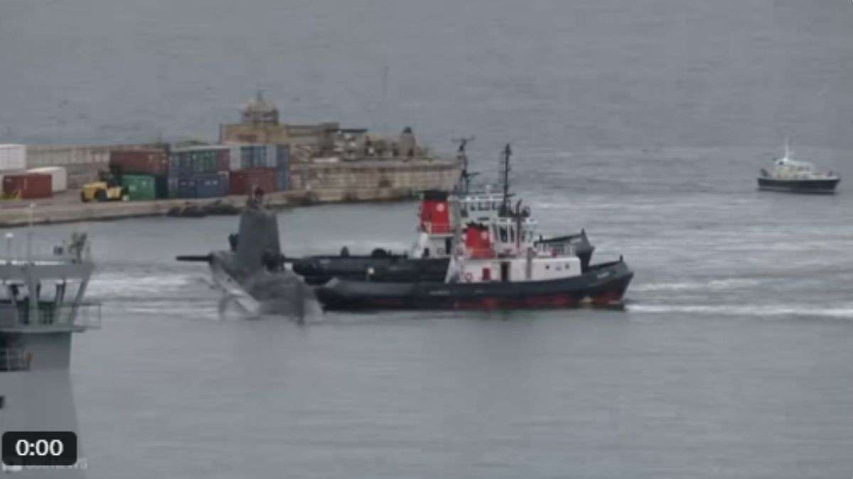 Iran US War: डिएगो गार्सिया पर हमले के बाद UK का रिएक्शन, ईरान पर हमले की रेंज में पहुंची ब्रिटिश परमाणु पनडुब्बी